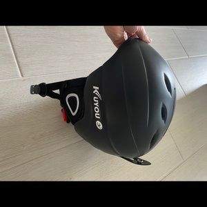 Like new item.ski helmet